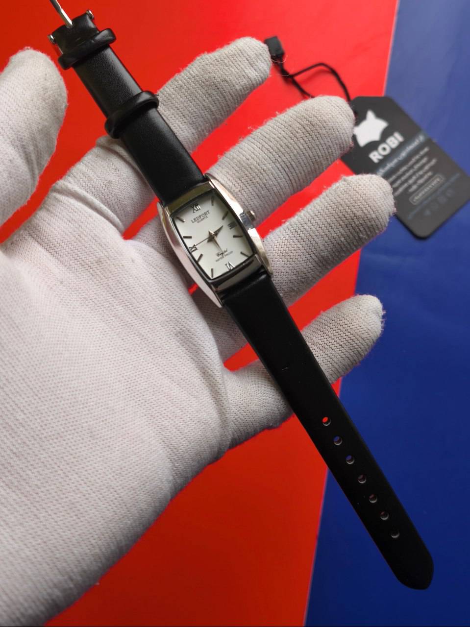 ساعت مچي زنانه صفحه مستطيل لدفورت LEDFORT بند چرمي